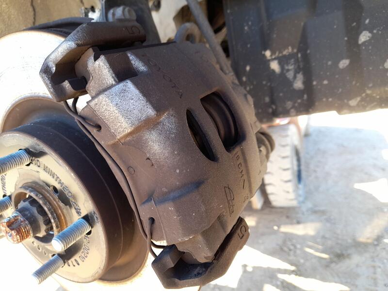 Pinza Freno Delantera Derecha para Toyota Yaris (_P13_)