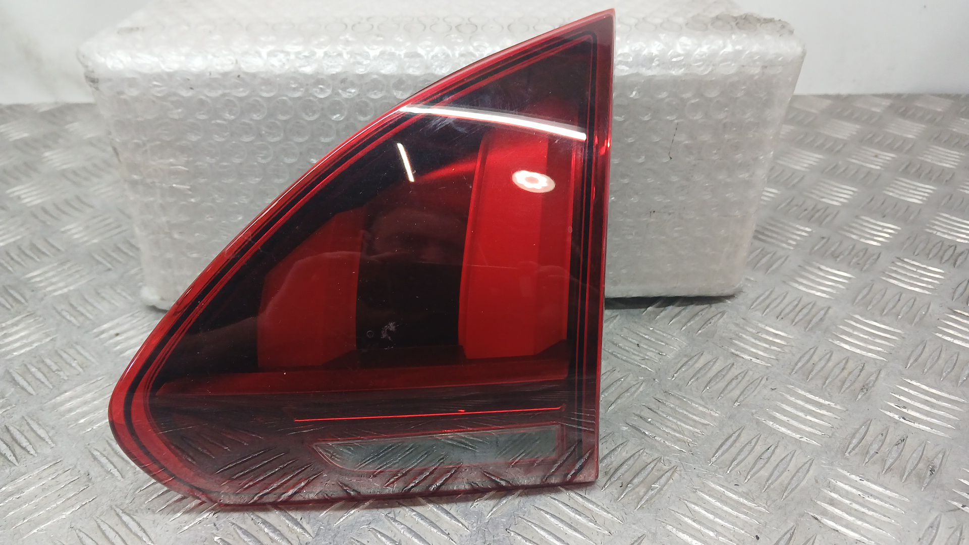 Piloto Trasero Derecho Interior para Peugeot 2008 I (Cu_)