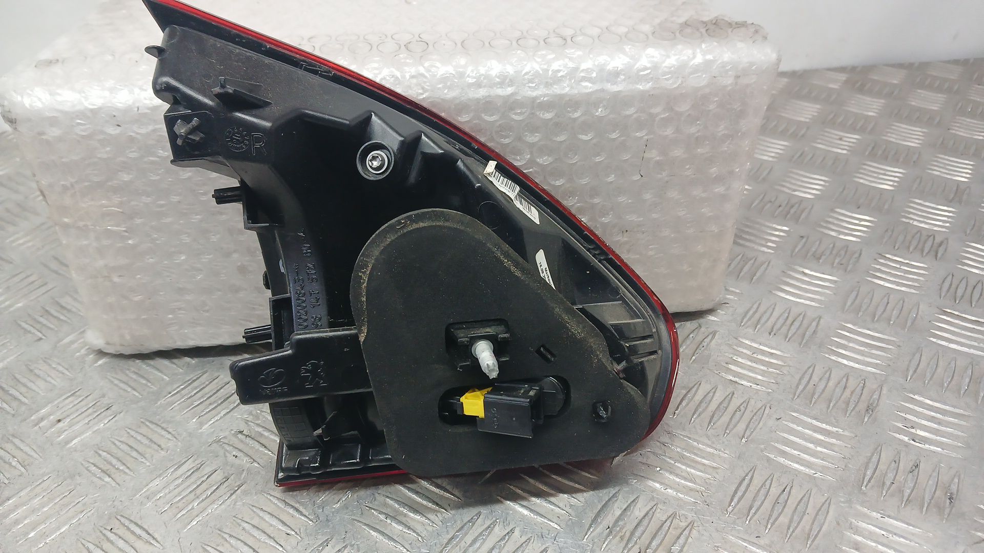 Piloto Trasero Derecho Interior para Peugeot 2008 I (Cu_)