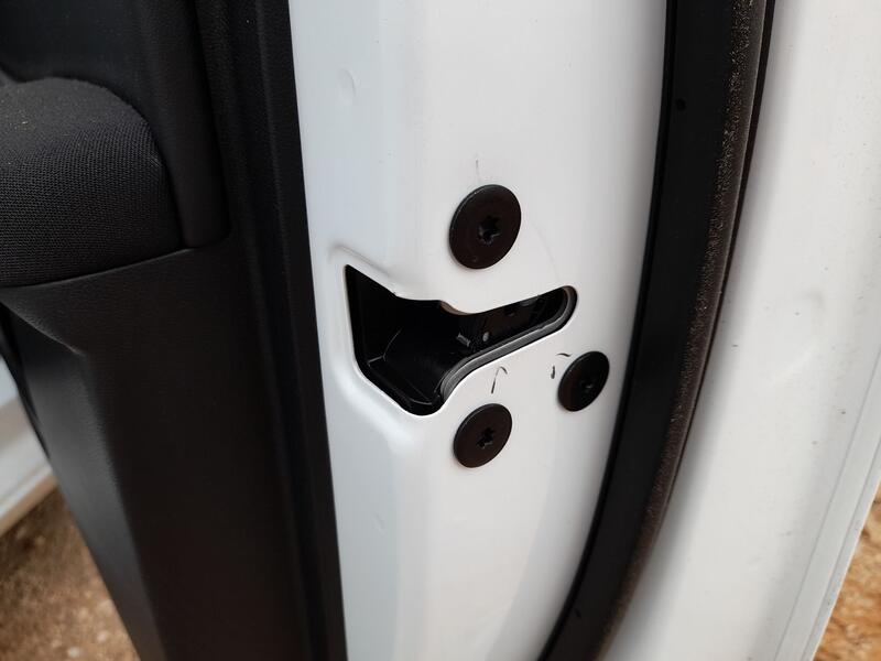 Cerradura Puerta Delantera Derecha para Mg Mg 3 (5Lfp)