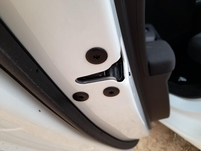 Cerradura Puerta Trasera Izquierda para Mg Mg 3 (5Lfp)