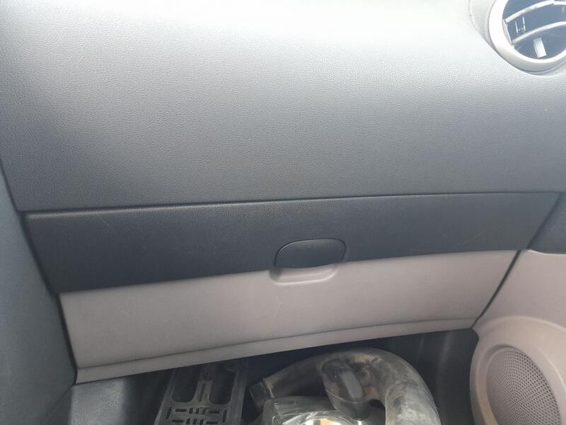 Guantera para Nissan Qashqai I (J10, Nj10)