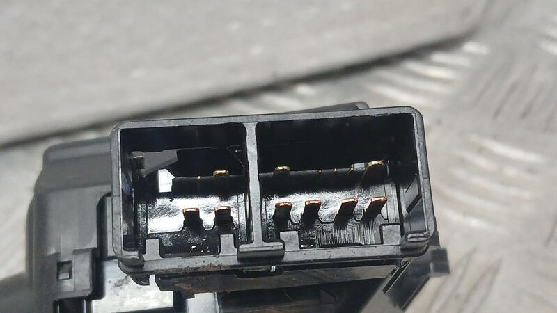 Mando Intermitentes para Toyota Iq