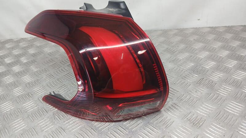 Piloto Trasero Izquierdo Exterior para Peugeot 2008 I (Cu_)
