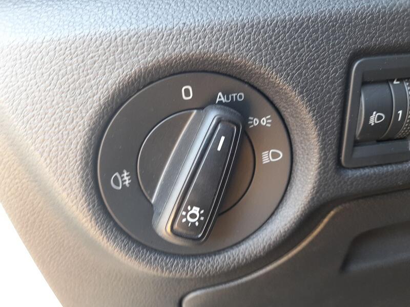 Mando Luces para Skoda Kamiq (Nw4)