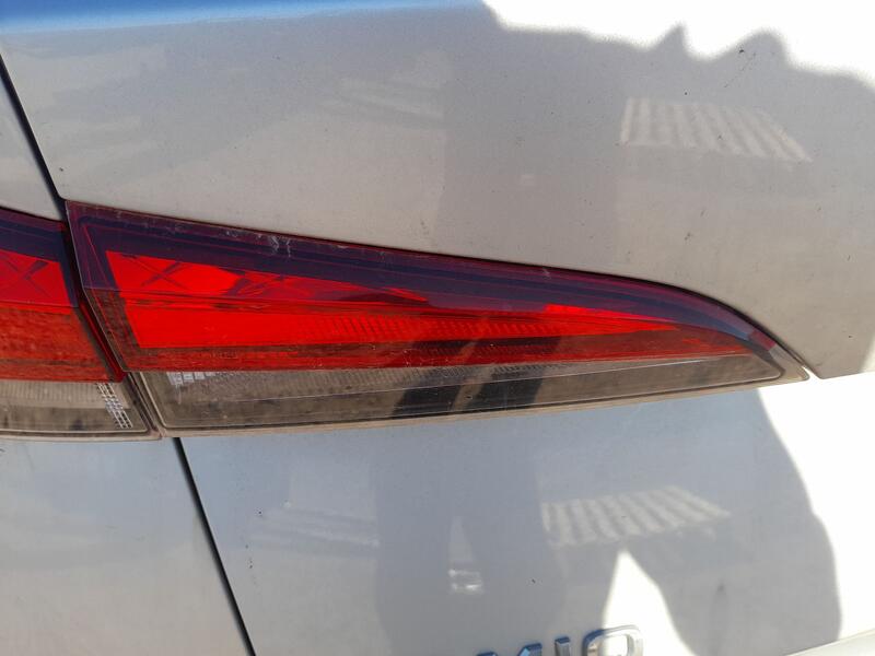 Piloto Trasero Izquierdo Interior para Skoda Kamiq (Nw4)