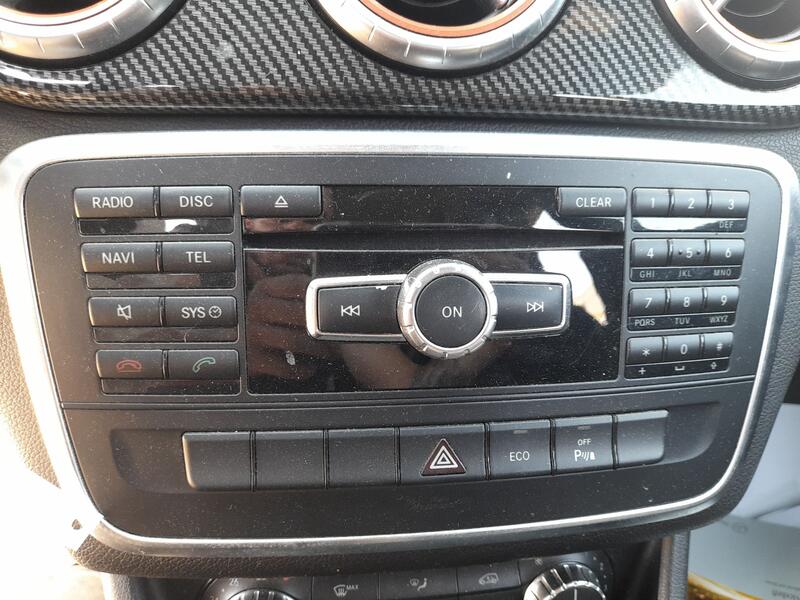 Sistema Audio / Radio Cd para Mercedes-Benz Cla (W117)