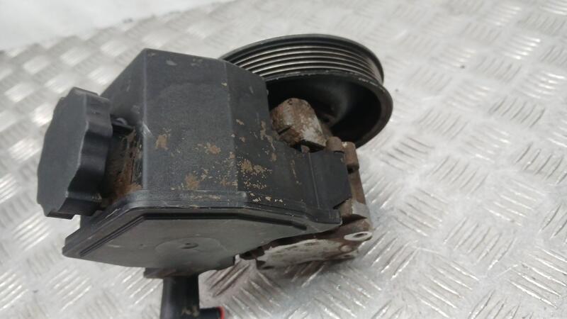 Bomba Direccion para Mercedes-Benz Clase C (W202)
