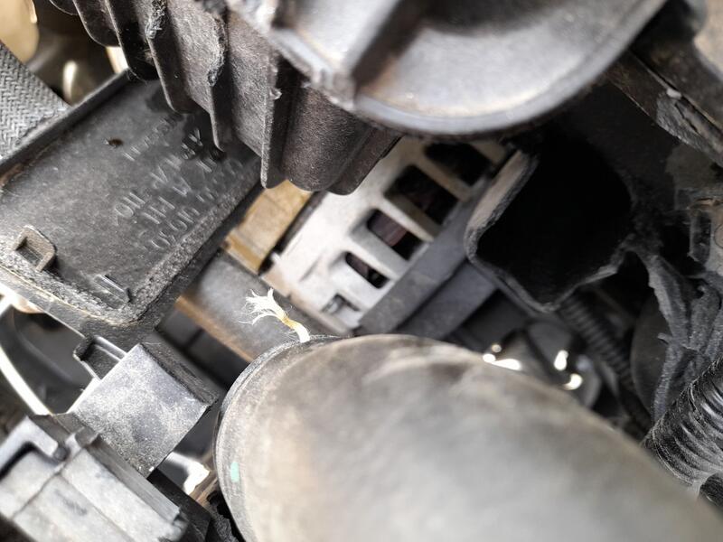 Alternador para Nissan Micra V (K14)