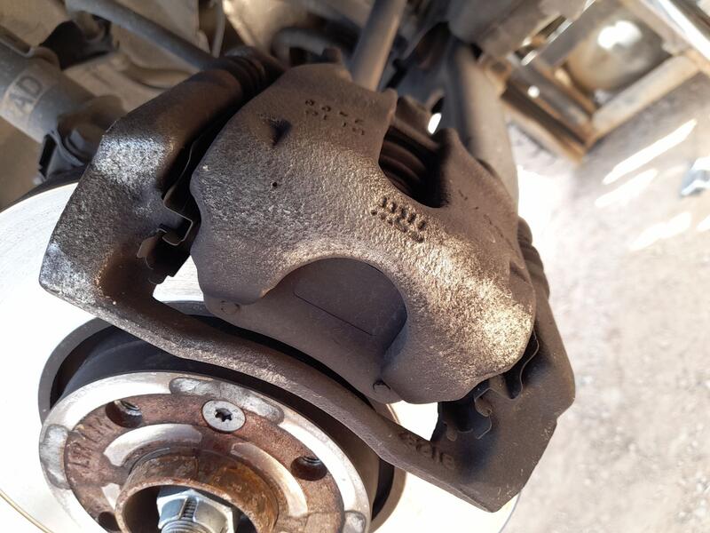 Pinza Freno Delantera Derecha para Nissan Micra V (K14)
