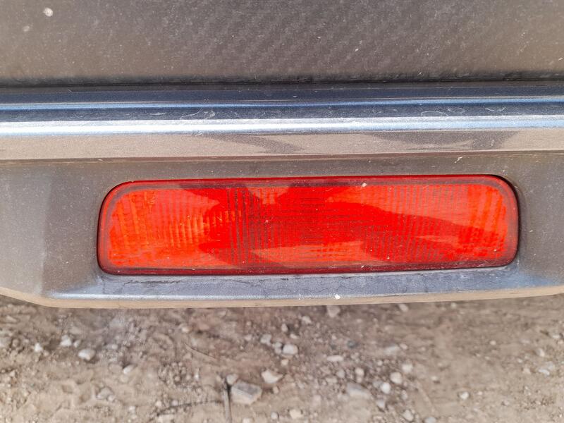 Piloto Trasero Central para Nissan Micra V (K14)