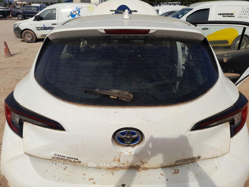 Porton Trasero para Toyota Corolla Hatchback (_E21_, _Ea1_, _Eh1_)