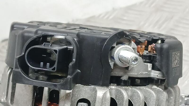 Alternador para Kia Stonic (Yb)