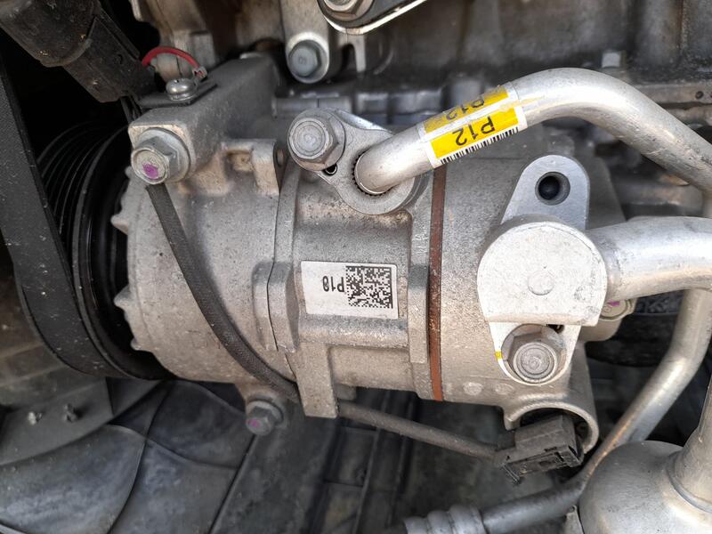 Compresor Aire Acondicionado para Kia Stonic (Yb)