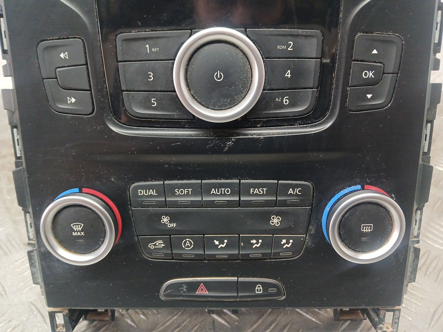 Sistema Audio / Radio para Renault Megane Iv Hatchback (B9A/M/N_)