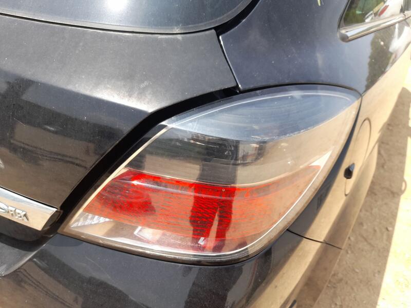 Piloto Trasero Derecho para Opel Astra H Gtc (A04)