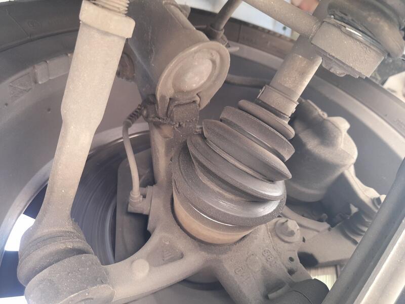 Mangueta Delantera Izquierda para Fiat 500L (351_, 352_)