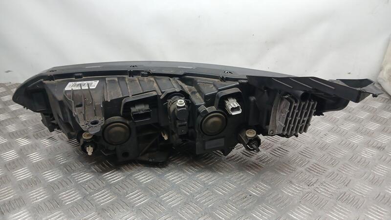 Faro Derecho para Renault Talisman (Lp_)