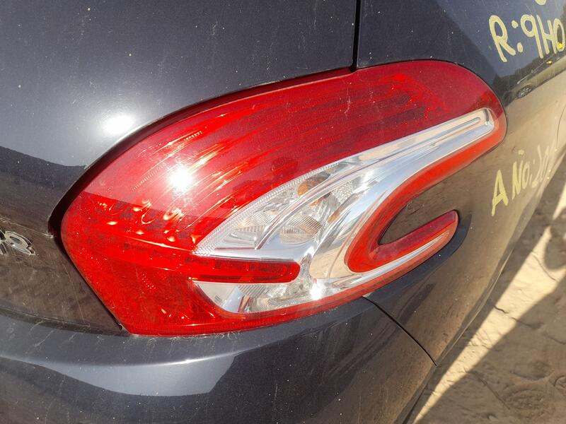 Piloto Trasero Derecho para Peugeot 208 I (Ca_, Cc_)