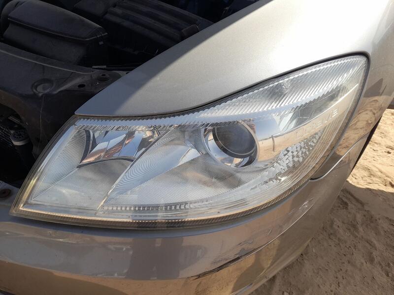 Faro Izquierdo para Skoda Octavia Ii (1Z3)