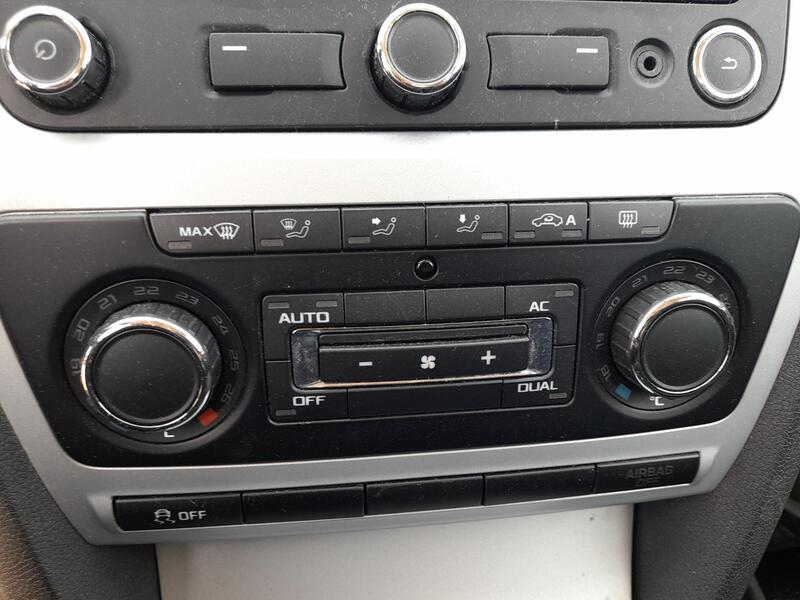 Mando Climatizador para Skoda Octavia Ii (1Z3)