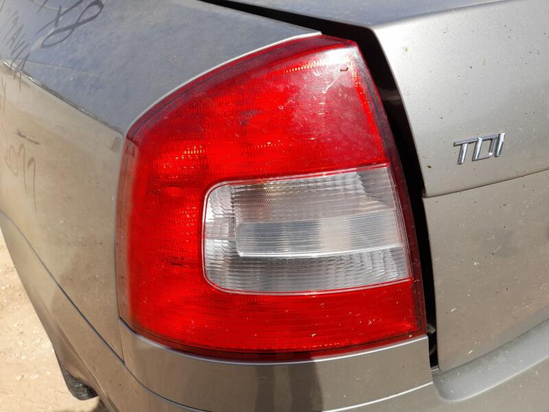 Piloto Trasero Izquierdo para Skoda Octavia Ii (1Z3)