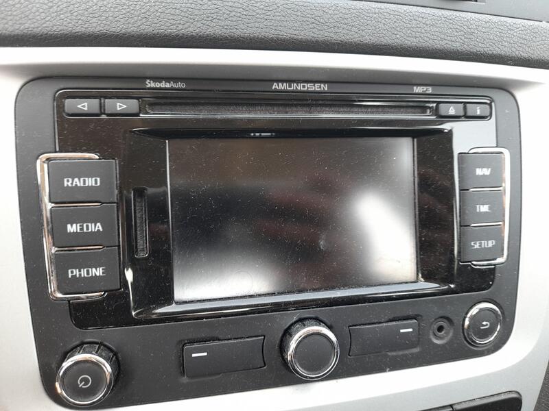 Sistema Navegacion Gps
Sistema Navegacion Gps
Sistema Navegacion Gps para Skoda Octavia Ii (1Z3)