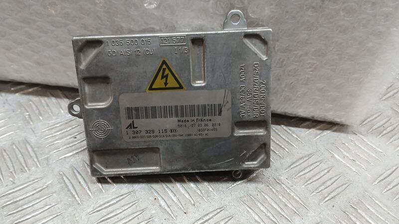 Centralita Faros Xenon para Audi A4 B7 (8Ec)