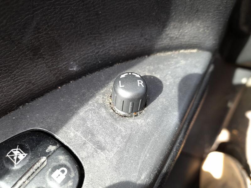 Mando Elevalunas Delantero Izquierdo para Nissan Pulsar Hatchback (C13)
