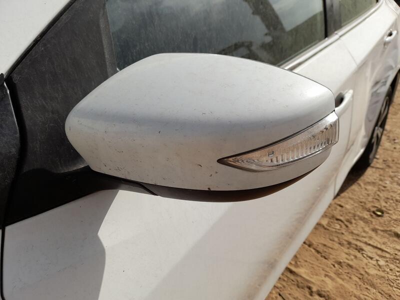Retrovisor Izquierdo para Nissan Pulsar Hatchback (C13)