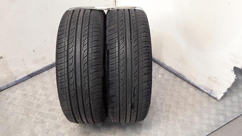 Neumatico Pareja para Neumaticos Reutilizados