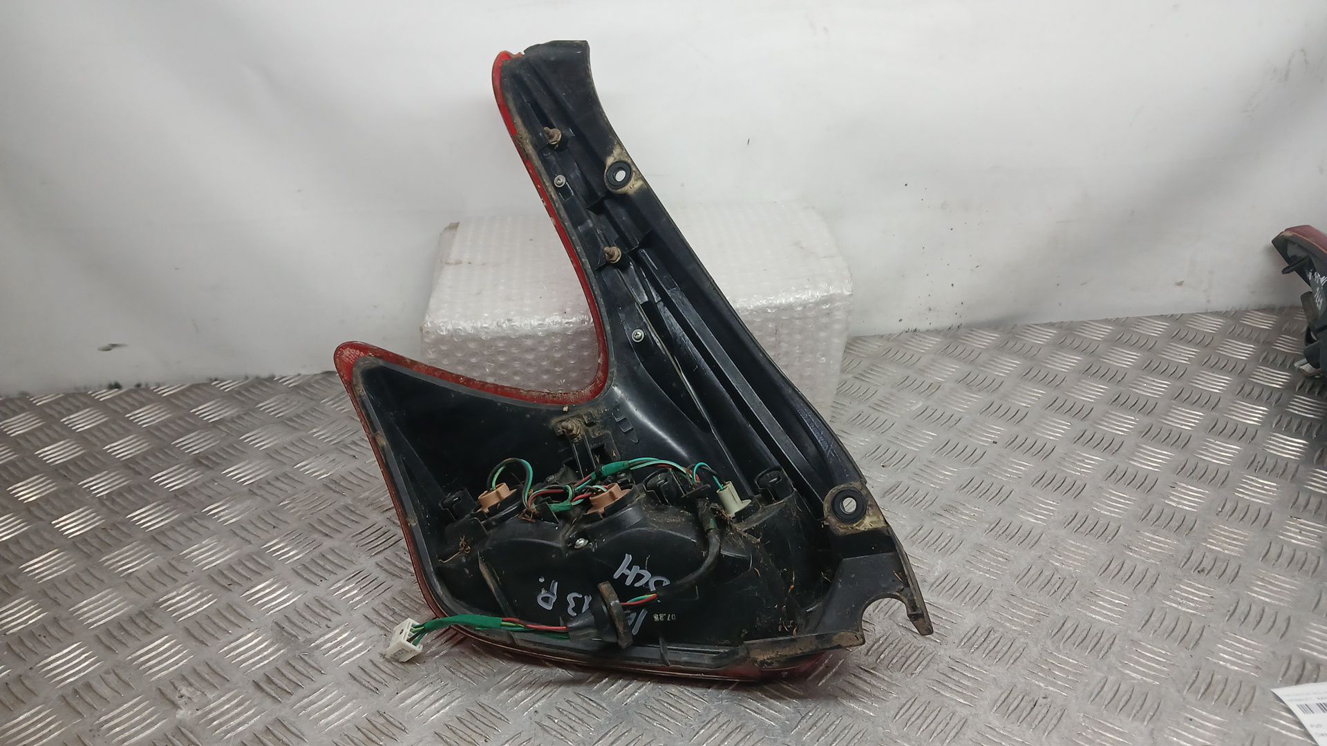 Piloto Trasero Derecho para Nissan Juke (F15)