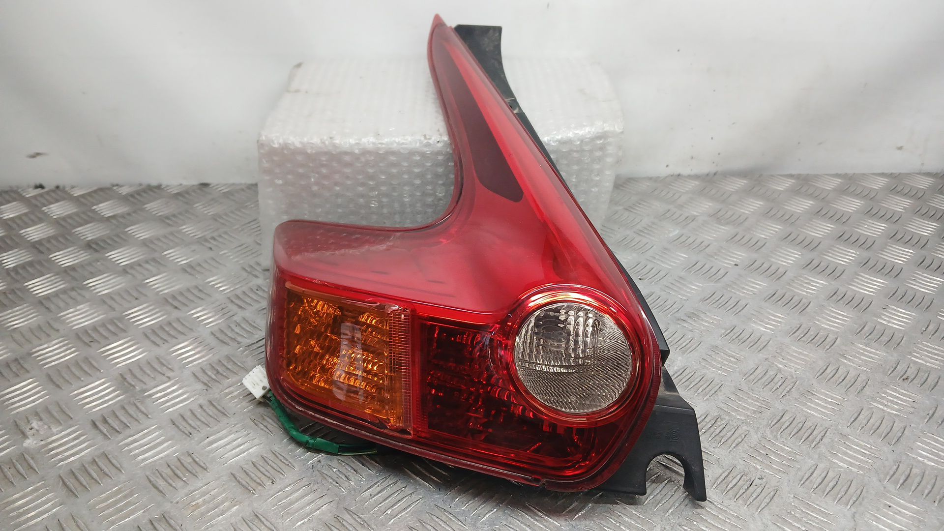 Piloto Trasero Izquierdo para Nissan Juke (F15)