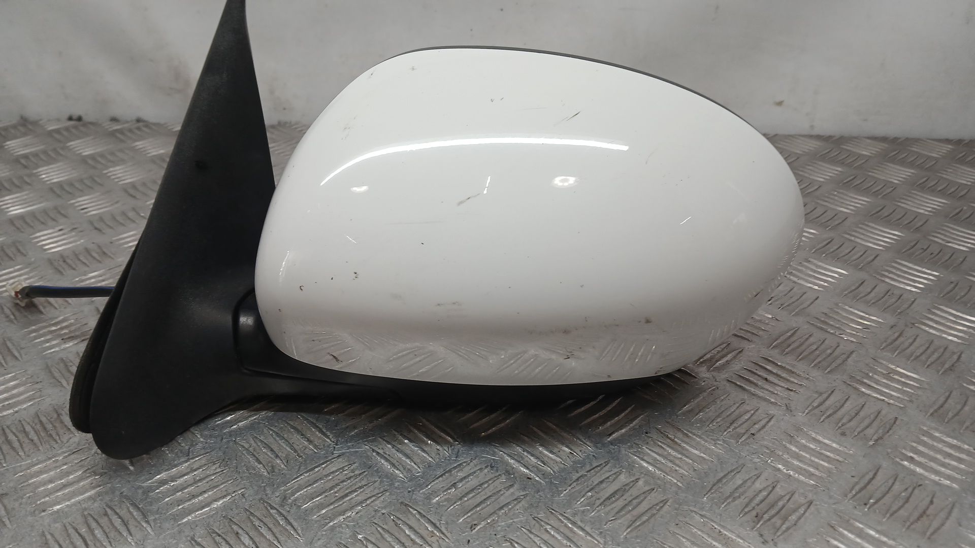 Retrovisor Izquierdo para Nissan Juke (F15)
