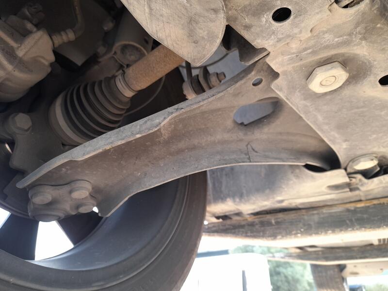 Brazo Suspension Inferior Delantero Derecho para Renault Clio V (B7_)