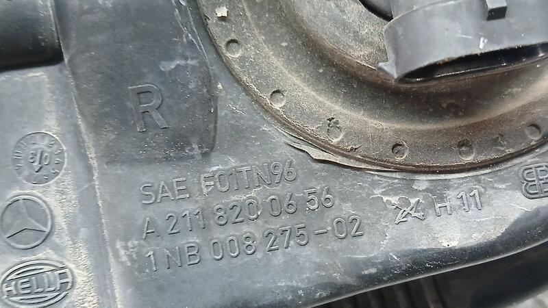 Faro Antiniebla Derecho para Mercedes-Benz Clase E (W211)