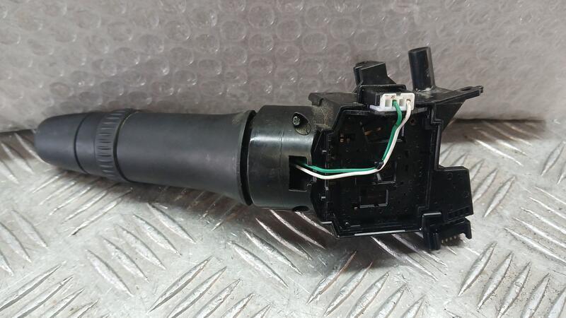 Mando Limpia para Mitsubishi Space Star (A00)