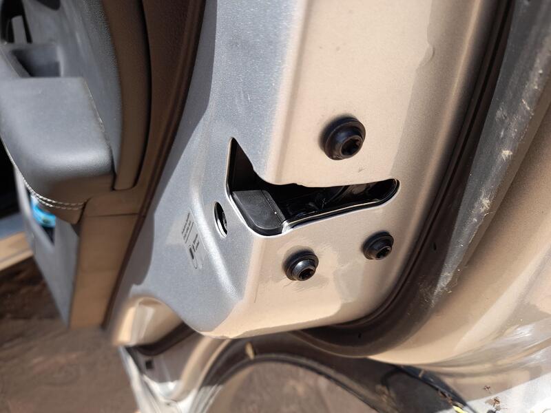 Cerradura Puerta Trasera Derecha para Dr Dr 6