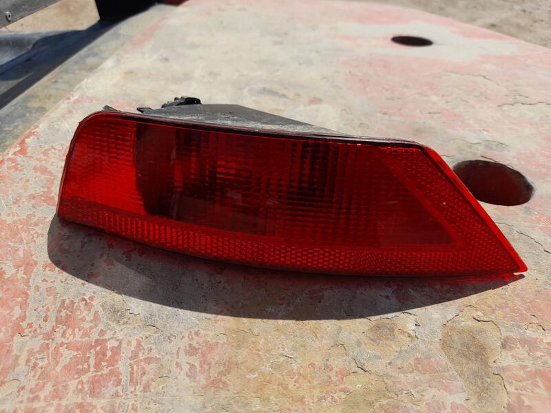 Piloto Trasero Derecho Paragolpes para Ford Kuga I