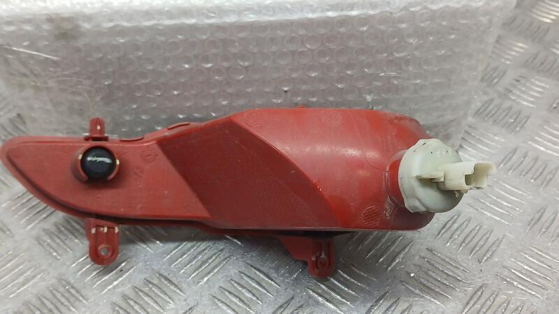 Piloto Trasero Izquierdo Paragolpes para Peugeot 5008 Ii (Mc_, Mj_, Mr_, M4_)