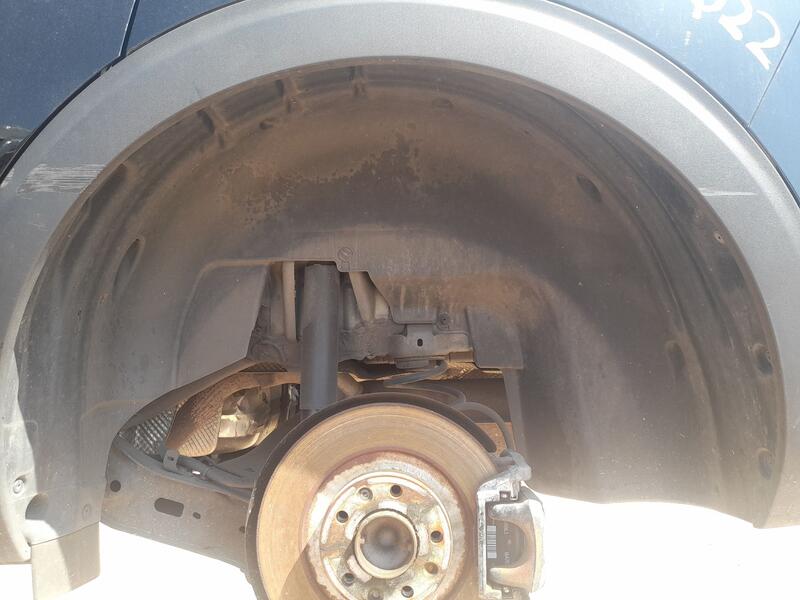 Plastico Pase Rueda Tras. Izq. para Peugeot 5008 Ii (Mc_, Mj_, Mr_, M4_)