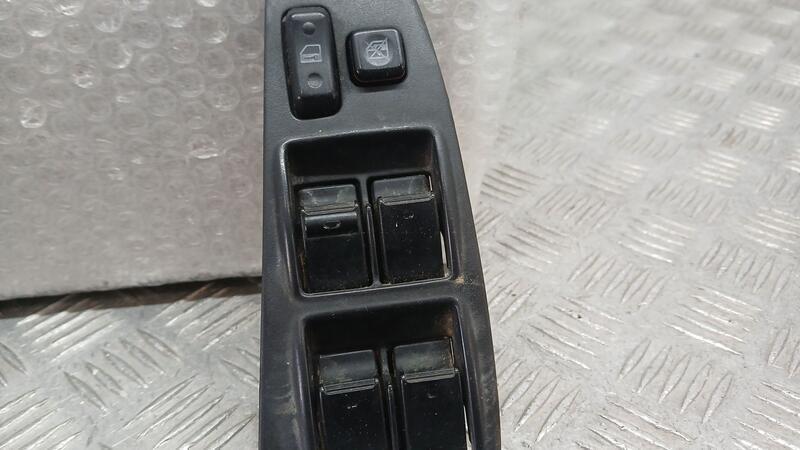Mando Elevalunas Delantero Izquierdo para Toyota Avensis Wagon (T25)