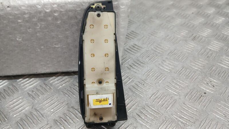 Mando Elevalunas Delantero Izquierdo para Toyota Avensis Wagon (T25)