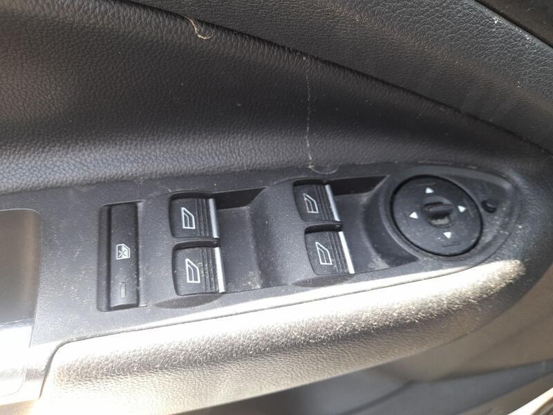 Mando Elevalunas Delantero Izquierdo para Ford Kuga Ii (Dm2)