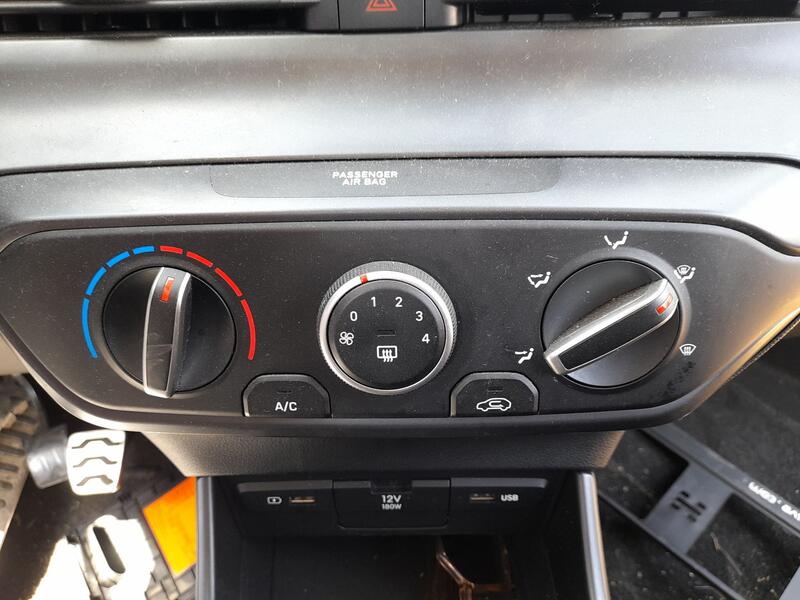 Mando Calefaccion / Aire Acondicionado para Hyundai Bayon (Bc3)