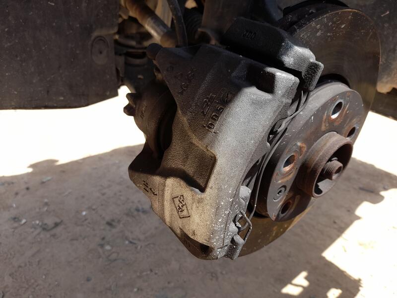 Pinza Freno Delantera Izquierda para Mitsubishi Asx (Vsx_, Vse_)