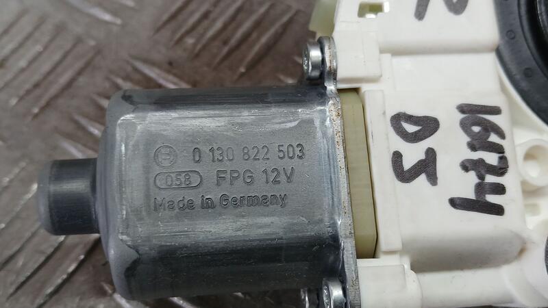 Motor Elevalunas Delantero Izquierdo para Mercedes-Benz Clase E (W212) Lim.