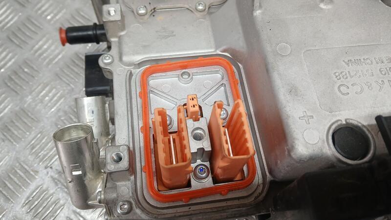 Convertidor para Lynk & Co 01