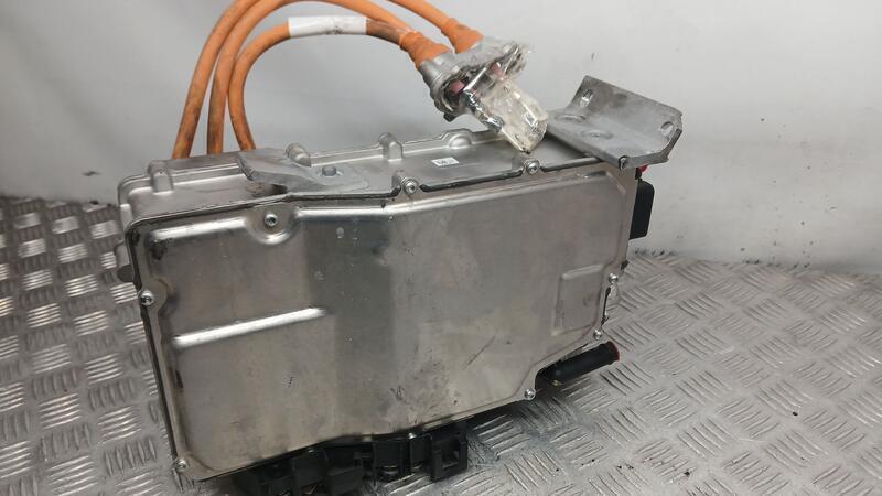 Convertidor para Lynk & Co 01