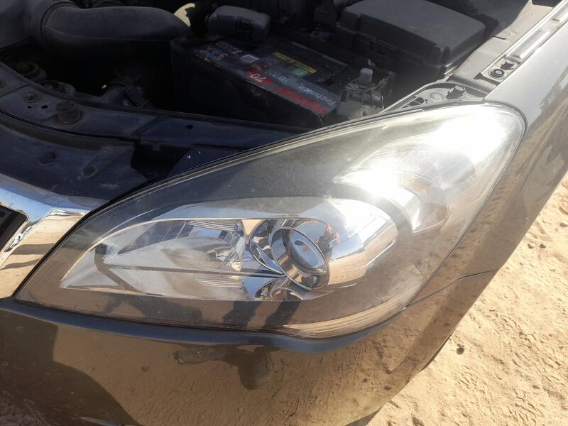 Faro Izquierdo para Kia Cee'd Hatchback (Ed)